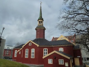 bakke kirkja