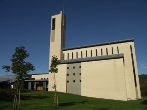 Sælen-kirke-4-300x225